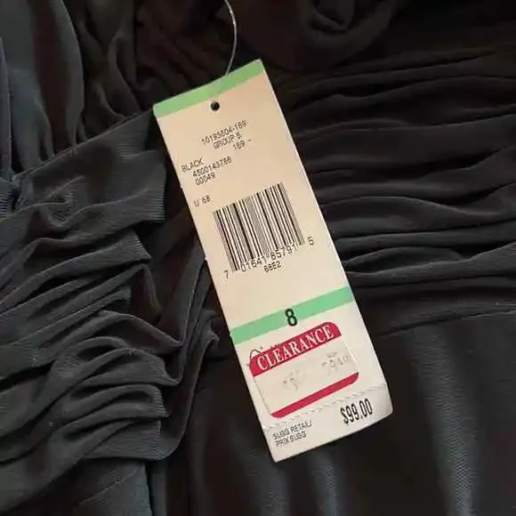 NWT Evan Picone short sleeved black dress gathered waist flared skirt 8 A273 - Picture 4 of 4